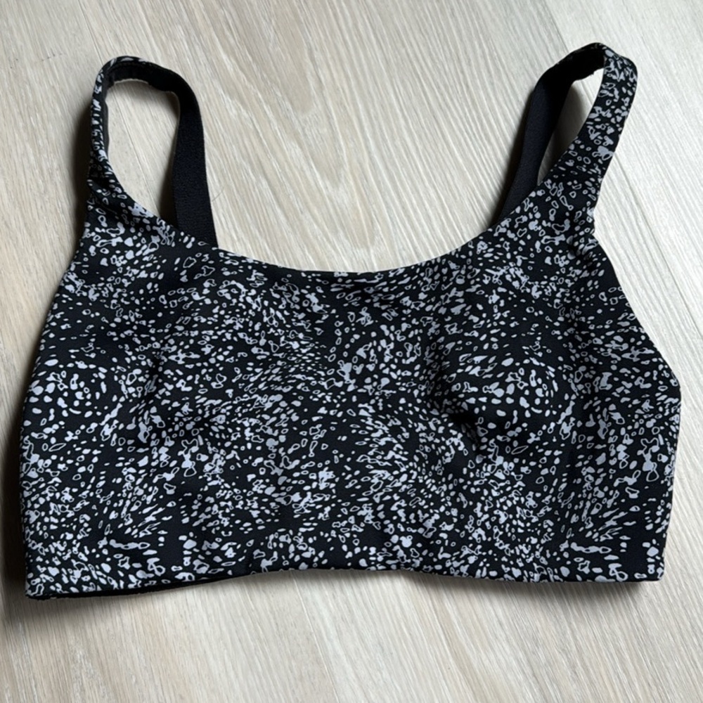 In Alignment Straight-Strap Bra Light Support, C/D Cup